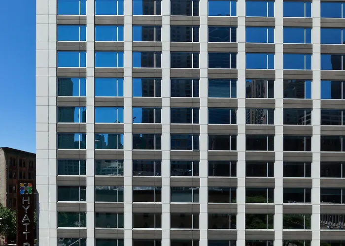 Hyatt Place River North Hotel