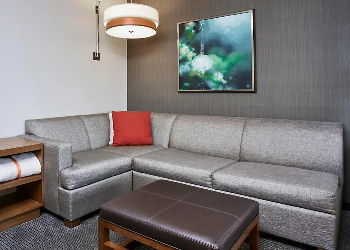 Hyatt Place River North 3*